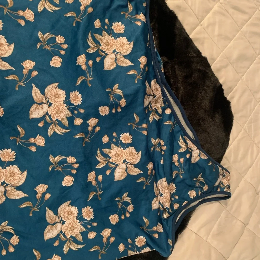 LILICHERR ONE PIECE ONE SHOULDER BATHING SUIT. - Picture 6 of 6